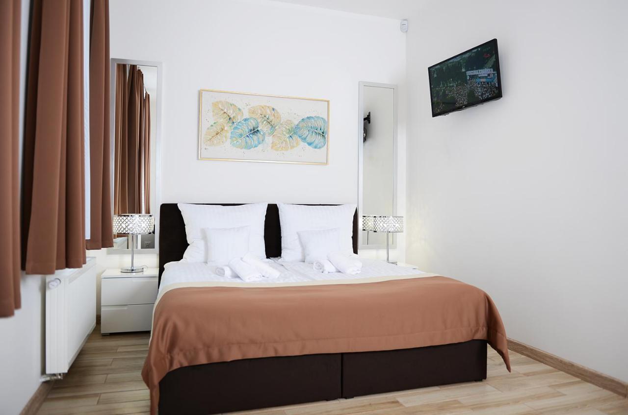 Rezydencja Mysliwska - Apartamenty Koszalin Extérieur photo