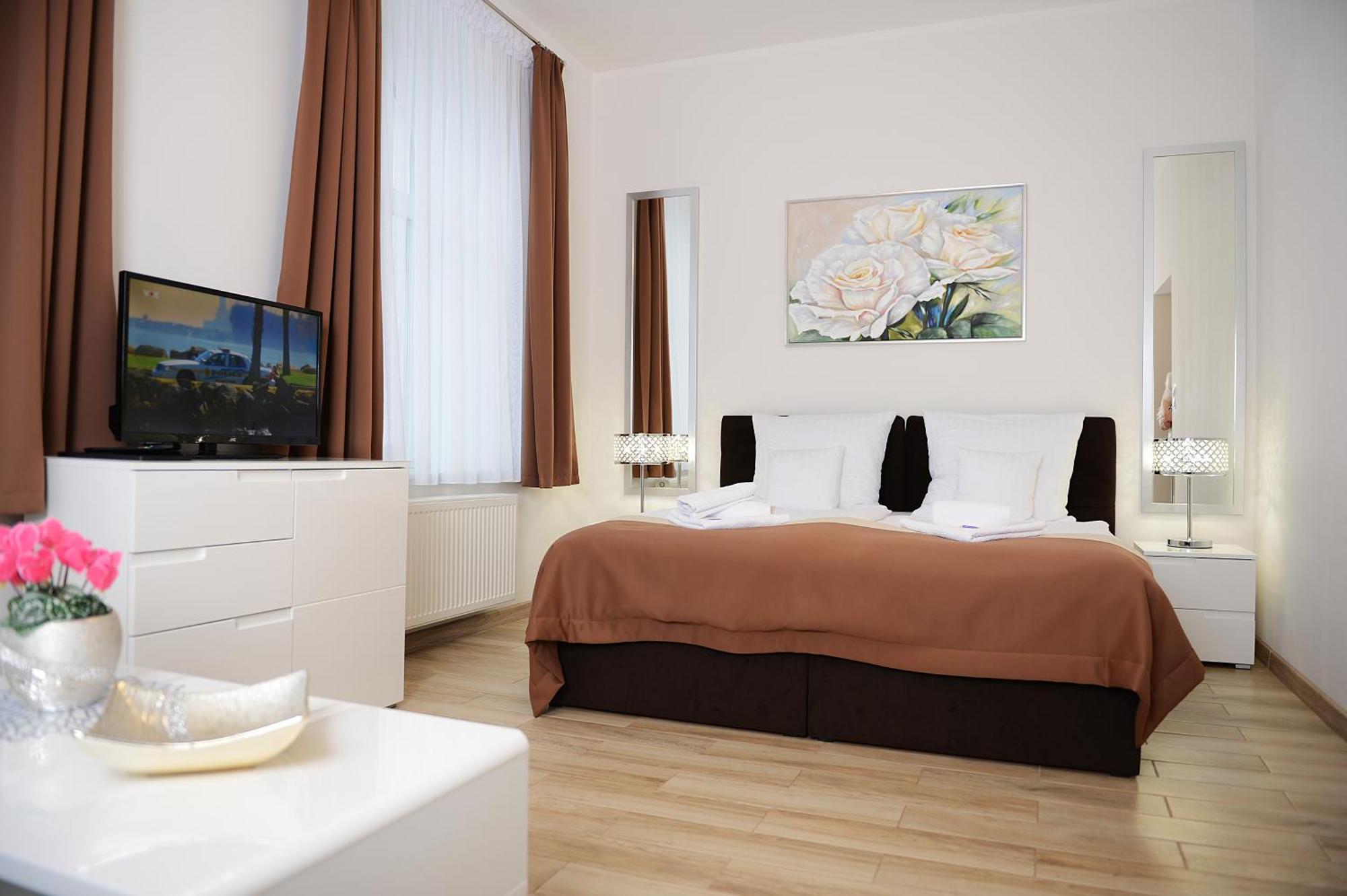 Rezydencja Mysliwska - Apartamenty Koszalin Extérieur photo