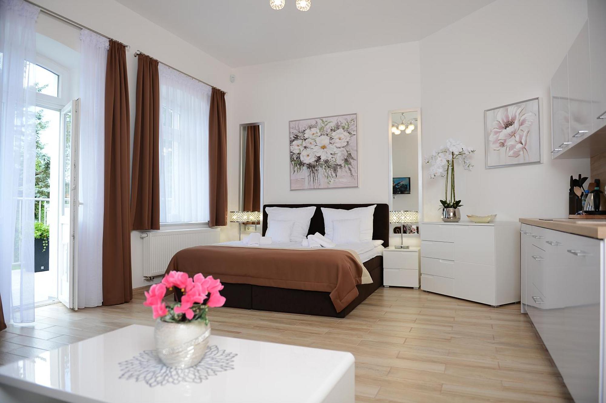 Rezydencja Mysliwska - Apartamenty Koszalin Extérieur photo