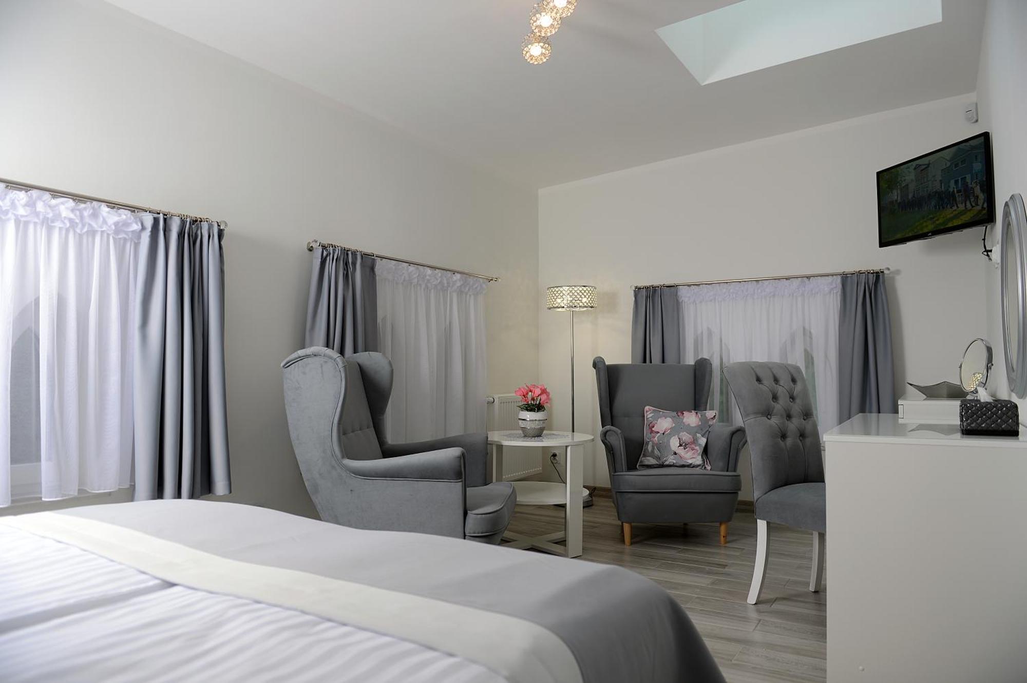 Rezydencja Mysliwska - Apartamenty Koszalin Extérieur photo