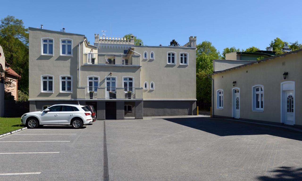 Rezydencja Mysliwska - Apartamenty Koszalin Extérieur photo